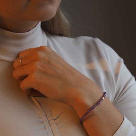 Bransoletka regulowana - Ametyst fasetowane kulki i srebro złocone