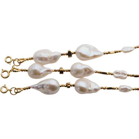 Naszyjnik z aztecką blaszką - Białe Perły hodowane i srebro złocone