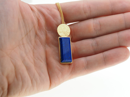 Naszyjnik srebrny złocony z Lapisem Lazuli w kształcie prostokąta