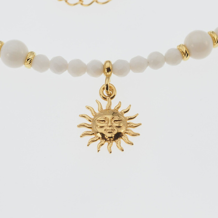 Naszyjnik regulowany ze słońcem - Biały koral, Hematyt i srebro złocone
