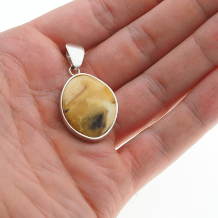 Zawieszka - Bursztyn mleczny w srebrze