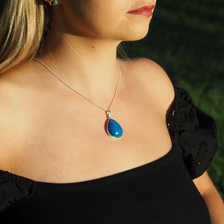 Zawieszka - Apatyt łza 26x21 mm w srebrze