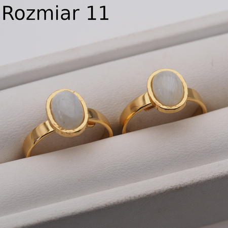 Pierścionek regulowany - Kamień Księżycowy owal i srebro złocone