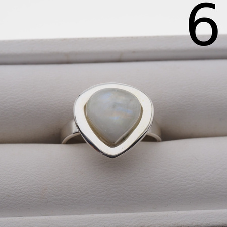 Pierścionek regulowany - Kamień Księżycowy i srebro (różne kamienie do wyboru)