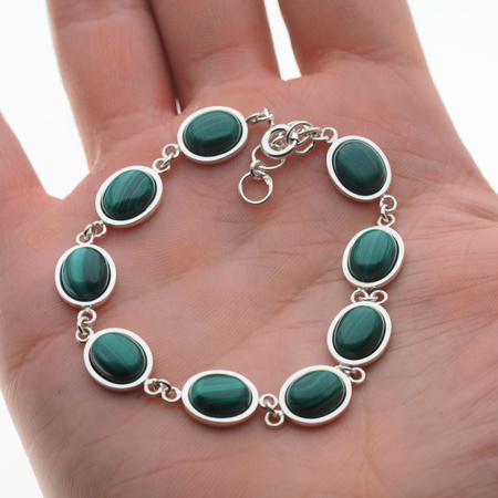 Bransoletka z owalnym malachitem w srebrze