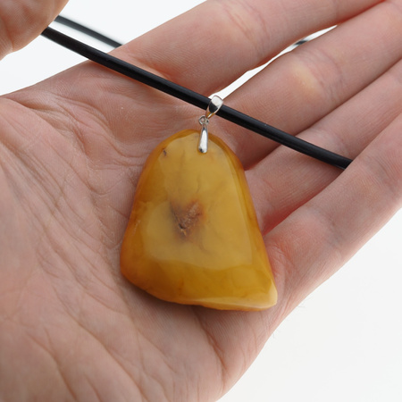 Naszyjnik na rzemieniu - surowy Bursztyn mleczny i srebro