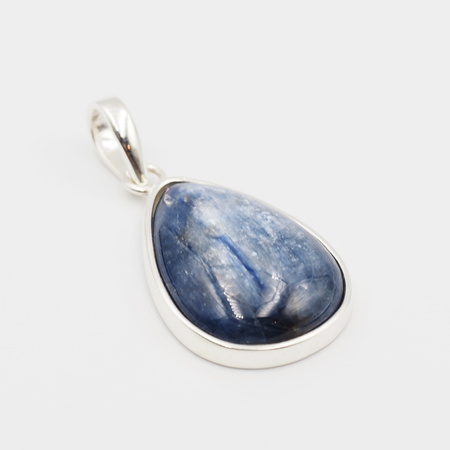 Zawieszka z kyanitem w srebrze rodowanym