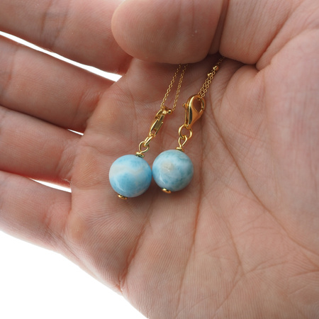 Naszyjnik na łańcuszku - larimar charms kulka 12mm w srebrze złoconym