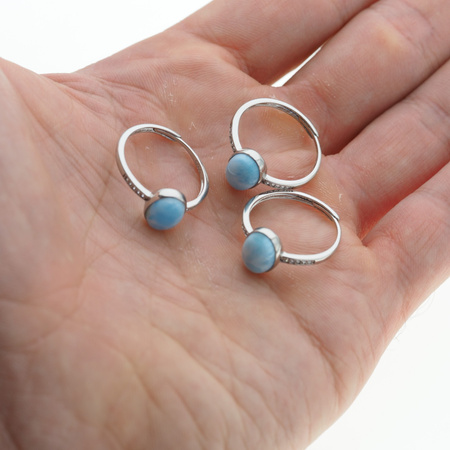 Pierścionek regulowany - owalny Larimar i cyrkonie w srebrze rodowanym