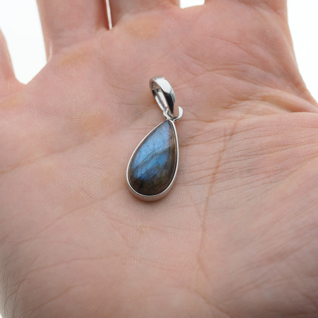 Zawieszka srebrna rodowana z labradorytem - łza