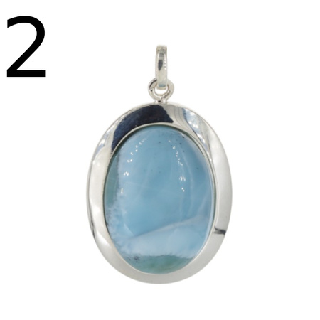 Zawieszka z larimarem owalnym w srebrze