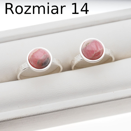 Pierścionek regulowany z okrągłym Rodochrozytem w srebrze młotkowanym