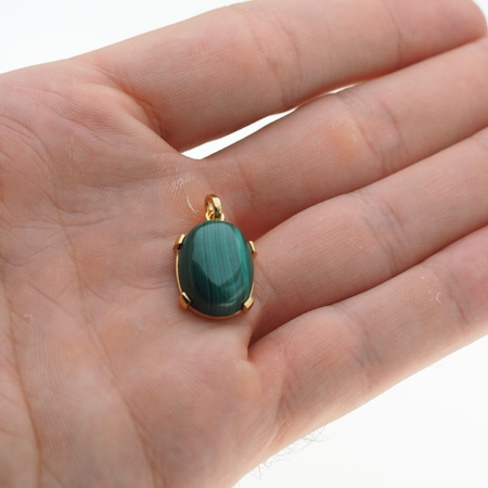 Zawieszka z owalnym malachitem w srebrze złoconym