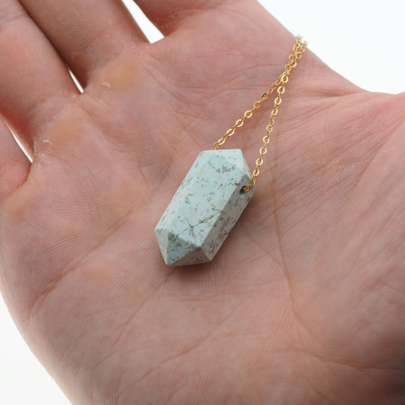 Naszyjnik - Turkus sopel na łańcuszku złoconym