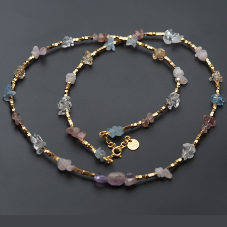 Naszyjnik długi - Mix kamieni sieczka, kostki, kulki i srebro złocone