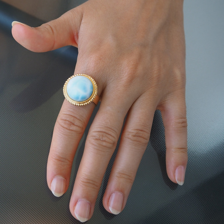 Pierścionek regulowany - okrągły Larimar w srebrze złoconym