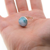 Pierścionek regulowany z okrągłym Larimarem w srebrze