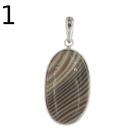 Zawieszka srebrna z Krzemieniem Pasiastym