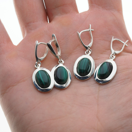 Kolczyki z owalnymi malachitami w srebrze