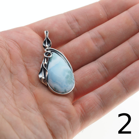 Zawieszka - larimar łza w srebrze oksydowanym z liśćmi