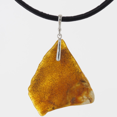 Naszyjnik na rzemieniu - surowy Bursztyn mleczny