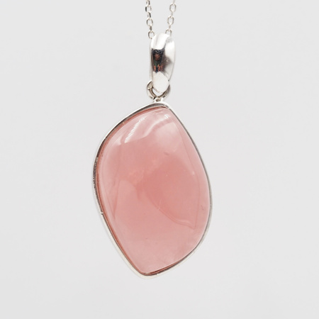 Zawieszka z Kwarcem Różowym w srebrze rodowanym