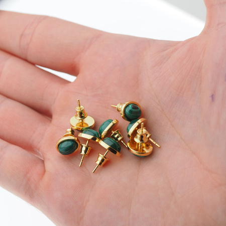 Kolczyki sztyfty z owalnymi malachitami w srebrze pozłacanym