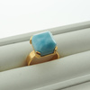 Pierścionek regulowany - kwadratowy Larimar w srebrze złoconym