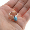 Pierścionek sygnet- Larimar owalny i srebro