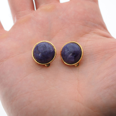 Klipsy - Czaroit koło 15 mm w złoconym srebrze młotkowanym