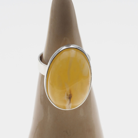 Pierścionek regulowany - Mleczny Bursztyn owal w srebrze