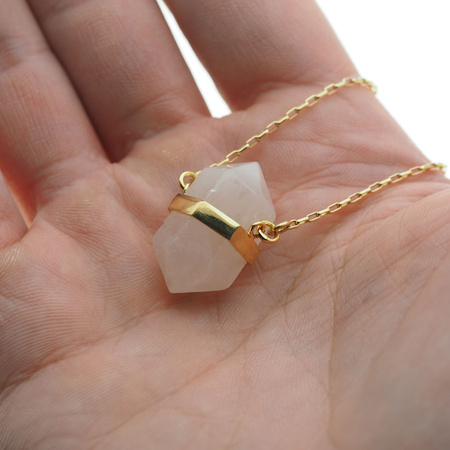 Naszyjnik - Kwarc Różowy sopel w okuciu na łańcuszku