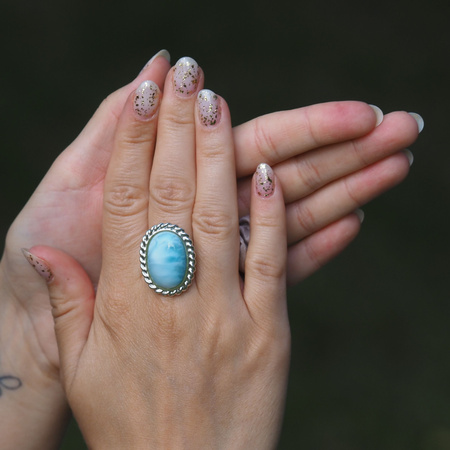 Pierścionek regulowany - owalny Larimar w srebrze