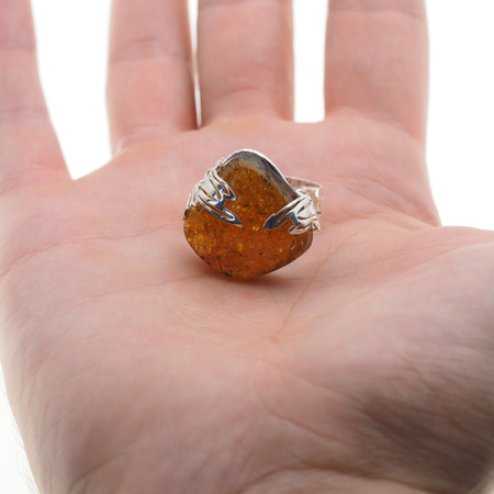 Pierścionek regulowany - Bursztyn w srebrze