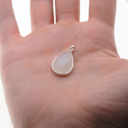 Zawieszka z Kamieniem Księżycowym w srebrze młotkowanym