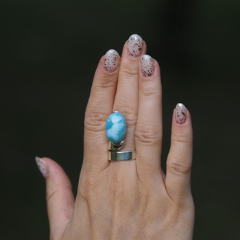Pierścionek regulowany - owalny Larimar w srebrze