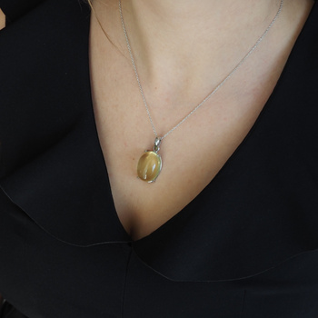 Zawieszka z owalnym Cytrynem w srebrze rodowanym