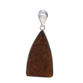 Zawieszka - koniakowy Bursztyn trójkąt w srebrze